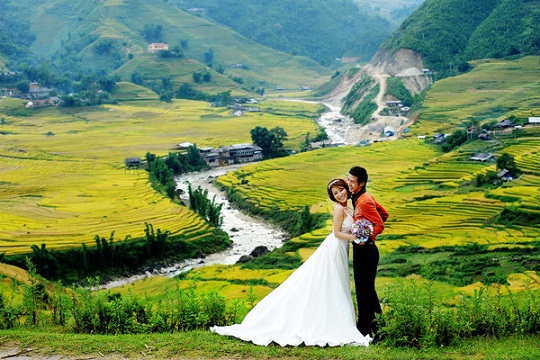 TRĂNG MẬT SAPA